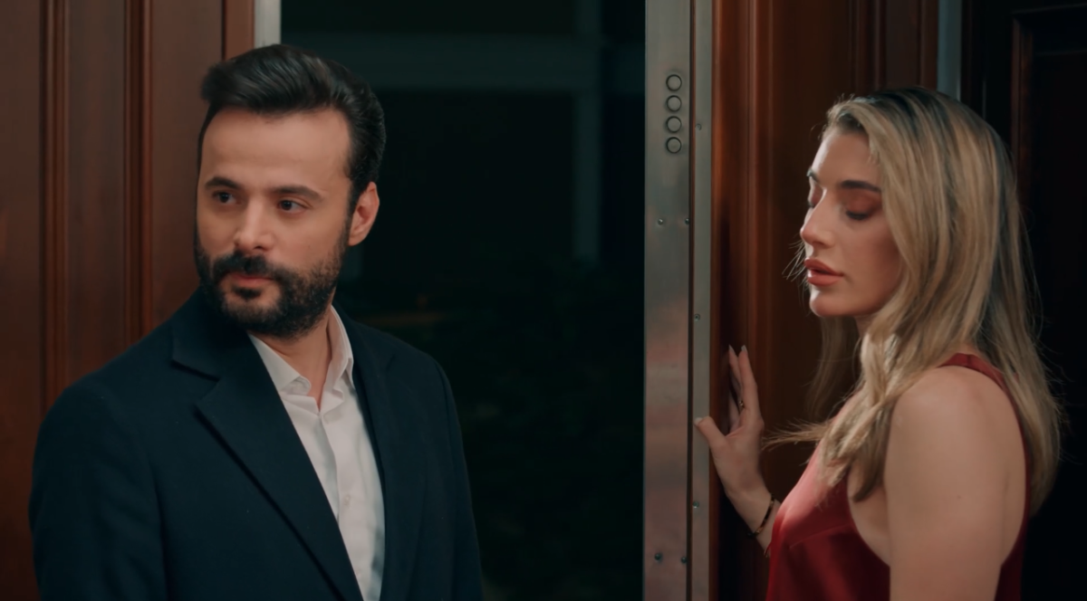 مسلسل حب على ورق الحلقة 50
