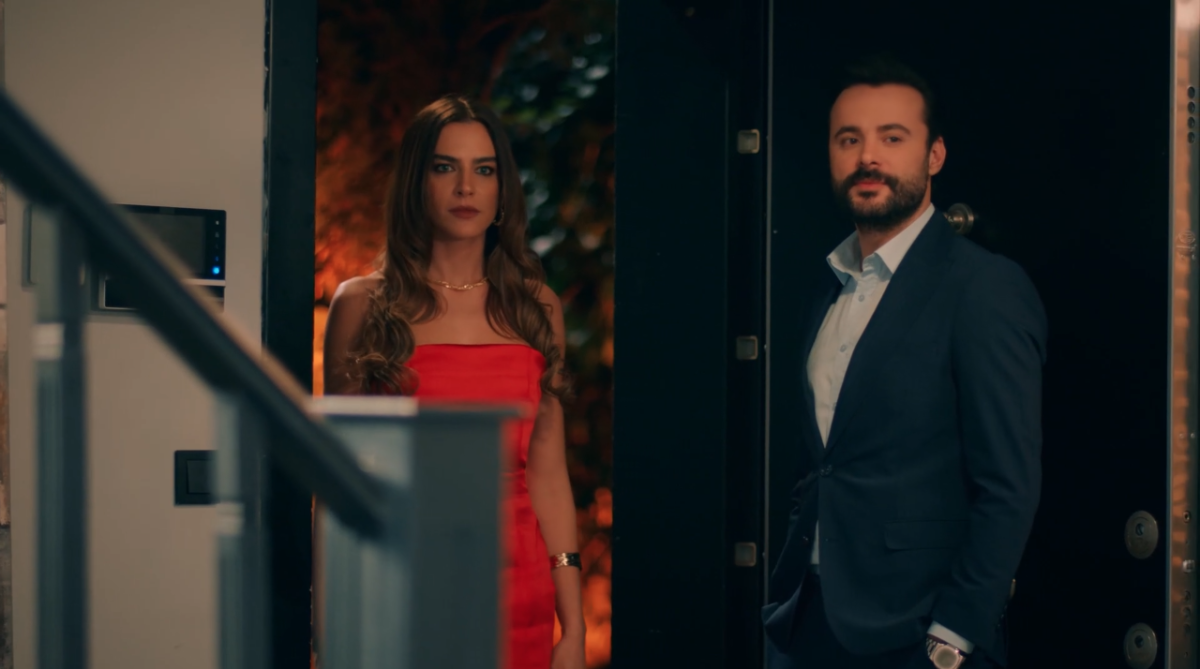 مسلسل حب على ورق الحلقة 53
