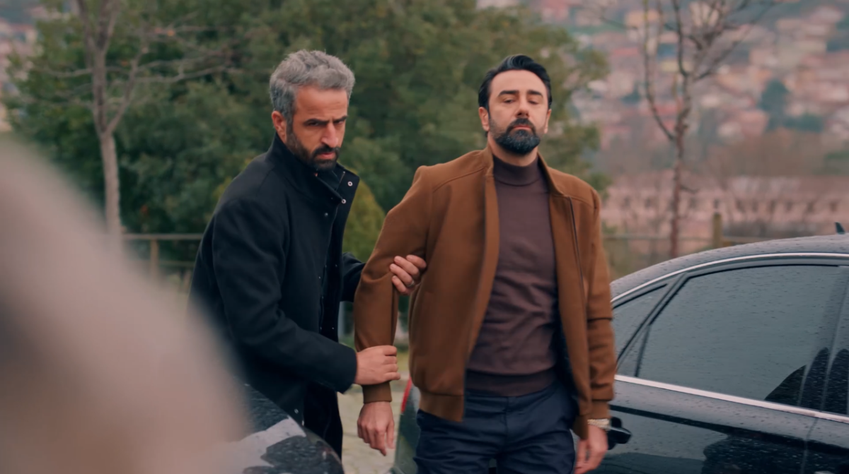 مسلسل حب على ورق الحلقة 61