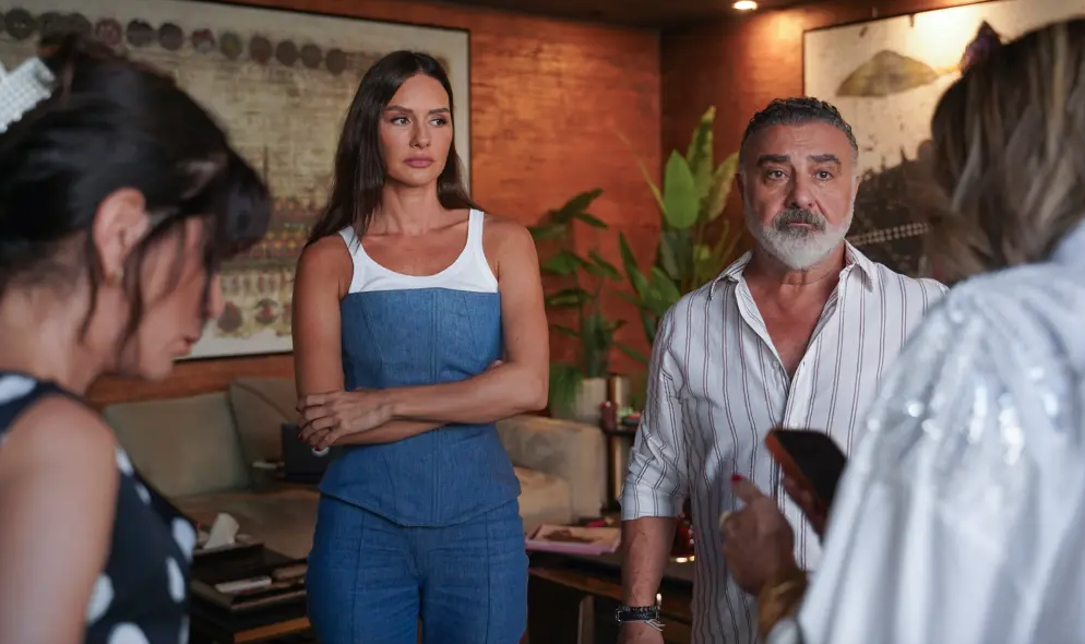 مسلسل القهوة المالحة الحلقة 3