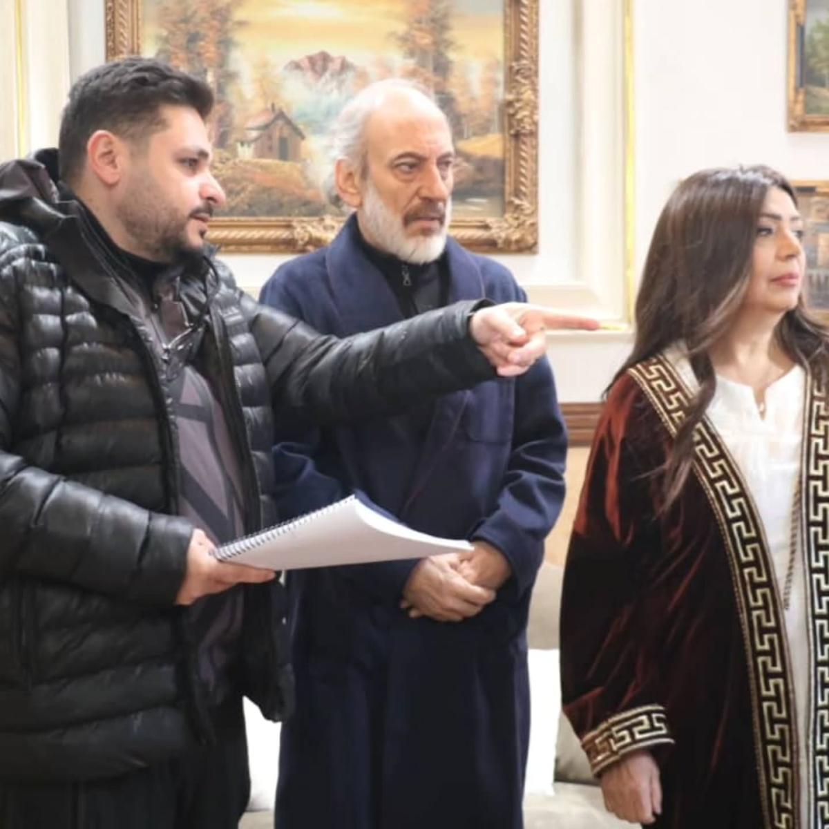 صفوان نعمو، منة فضالي، صفوان نعمو يرد على منة فضالي، منة فضالي سوريا، مسلسل عيلة عاملة عمايل، محمد الشريف، محمد ثروت، الدراما السورية، انسحاب منة فضالي، ET بالعربي، عيلة عاملة عمايل، صفوان نعمو ET بالعربي