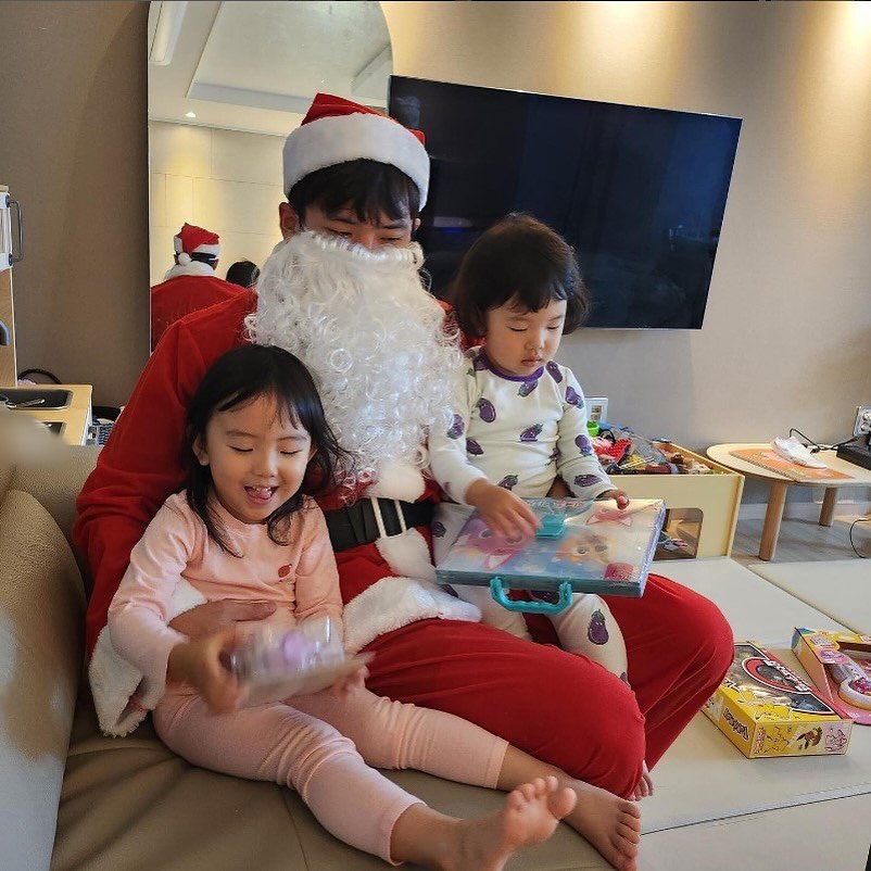 جيسو Jisoo - بلاكبينك BLACKPINK - كيم جونغ هون Kim Jung Hoon - فضيحة جيسو - اتهامات شقيق جيسو - قضية تحرش كوريا - Seoul Central District Prosecutors Office - أخبار الكيبوب - Kpop scandal - Koreaboo - Blissoo - BLACKPINK news - Jisoo brother controversy - Kim Jung Hoon allegations