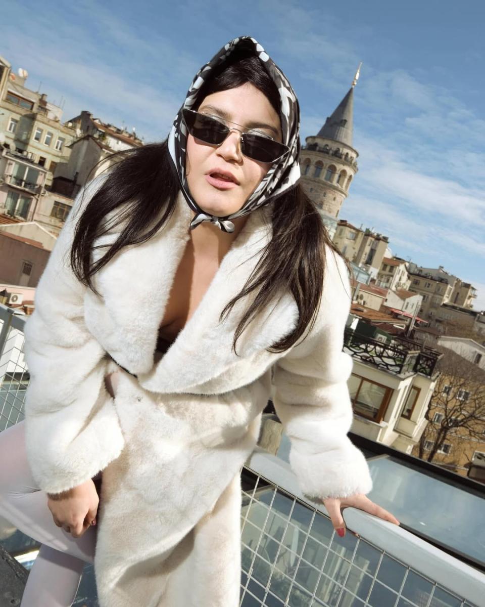 فايزة جيفيليك نجمة مسلسل شراب التوت تؤكد: "لا أتعب من العمل"