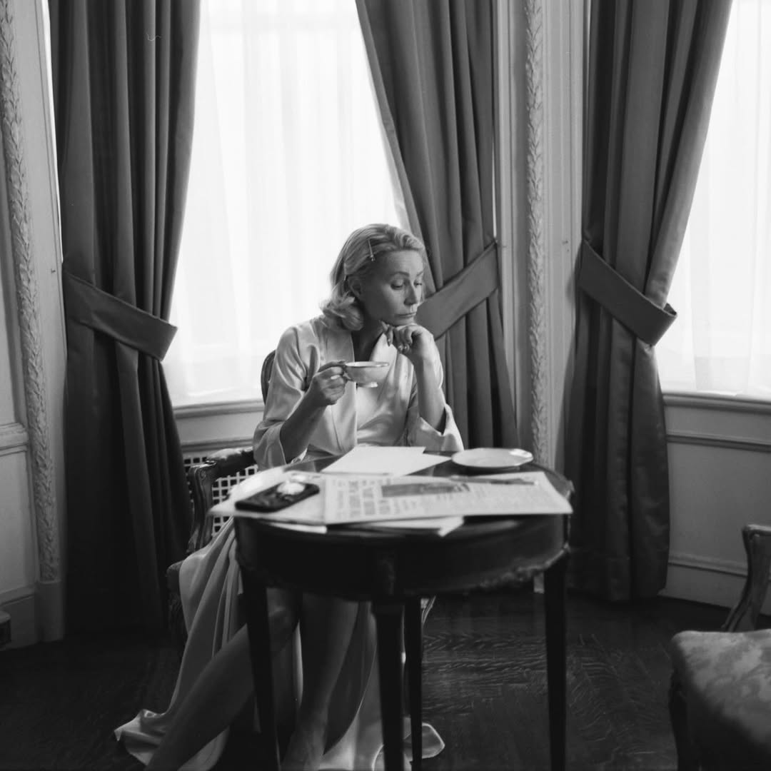 مارتي سوبريم - Marty Supreme - تيموثي شالاميه Timothée Chalamet - أفلام عيد الفطر 2026 - أفلام هوليوود الجديدة - جوائز الأوسكار Academy Awards - الغولدن غلوب Golden Globe Awards - Critics Choice Awards - أفلام رياضية - أفلام دراما أمريكية - سينما الإمارات - New York - Manhattan - Josh Safdie - Gwyneth Paltrow - Odessa A'zion