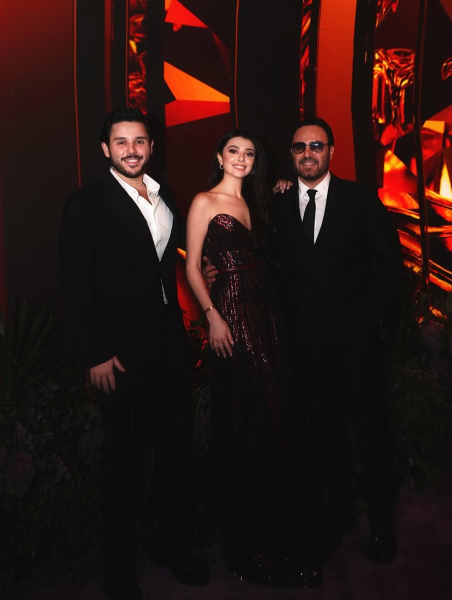 عاصي الحلاني Joy Awards 2026 – ماريتا الحلاني ET بالعربي – الوليد الحلاني تصريحات – عائلة الحلاني مقابلة – Joy Awards lavender carpet interview – Assi Al Hallani Maritta Al Walid Hallani