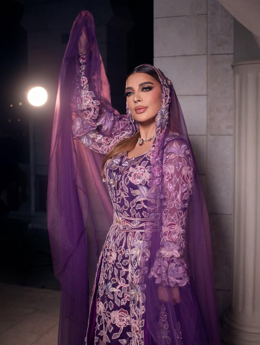 أصالة باطلالة تراثية مع البرقع بتوقيع اماراتي