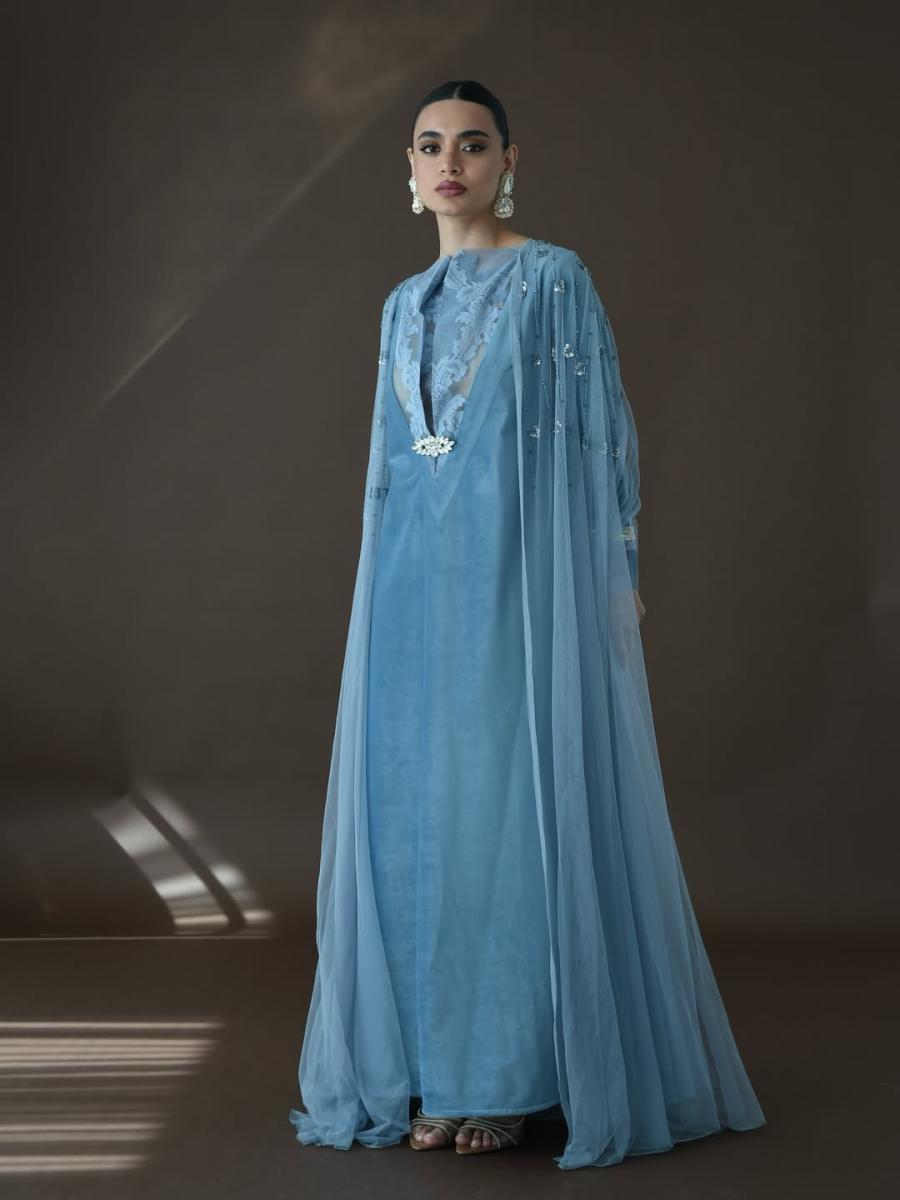 نور الظاهري رمضان 2026: قصّات خالدة وألوان راقية