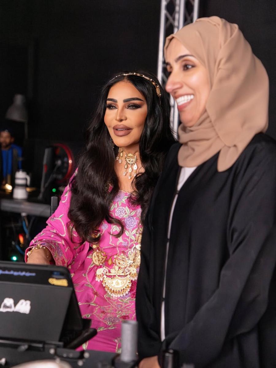 أحلام عطر القصايد - Ahlam Atr Al Qasayed - نهلة الفهد Instagram - Nahla Al Fahad - أم الإمارات فاطمة بنت مبارك - Mother’s Day UAE - أغنية عطر القصايد كلمات - علي الخوار Ali Al Khawar - علي كانو Ali Kano - خالد بن خادم