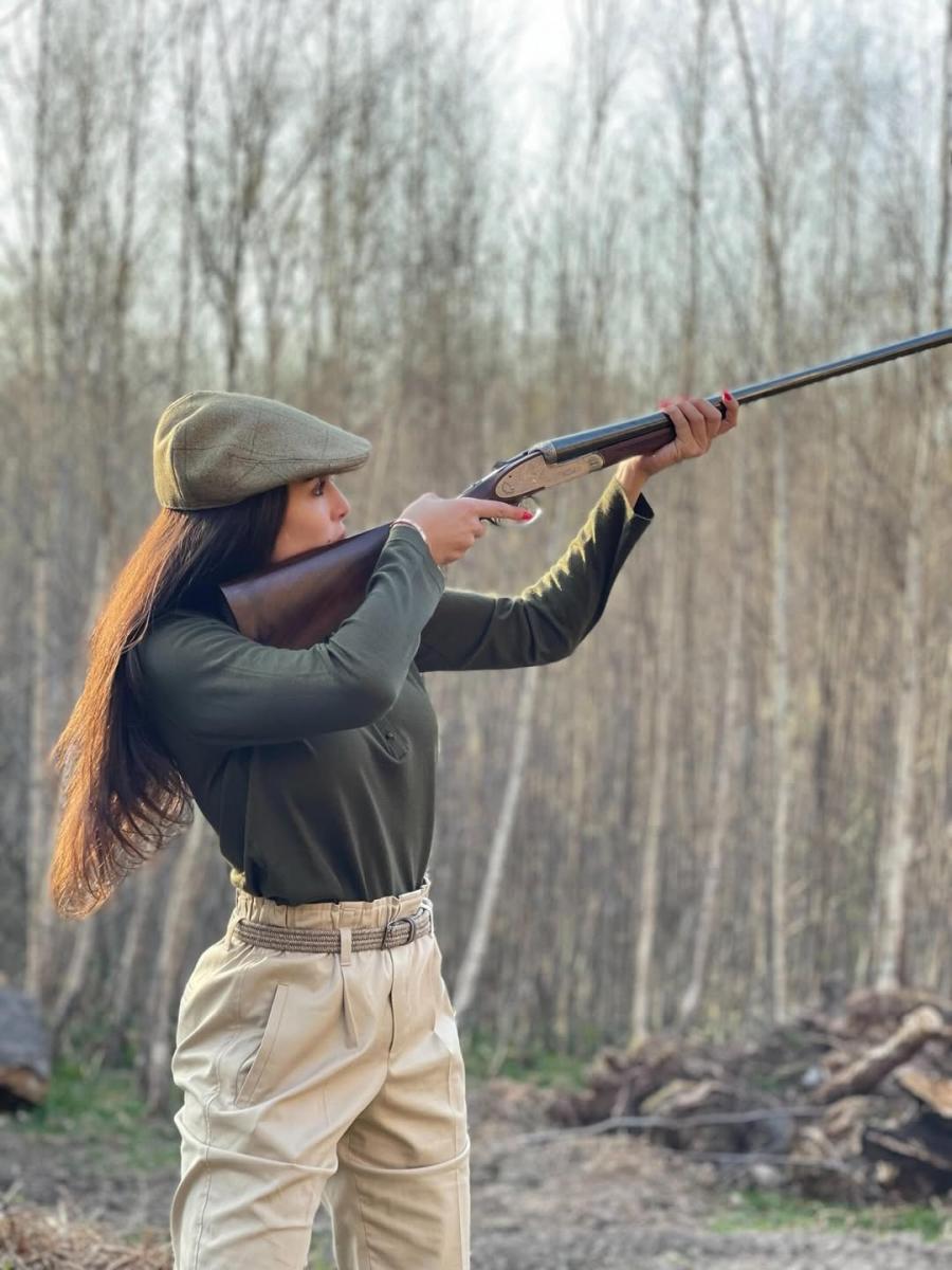 ياسمين صبري بإطلالة قروية أنيقة بلمسة عصرية