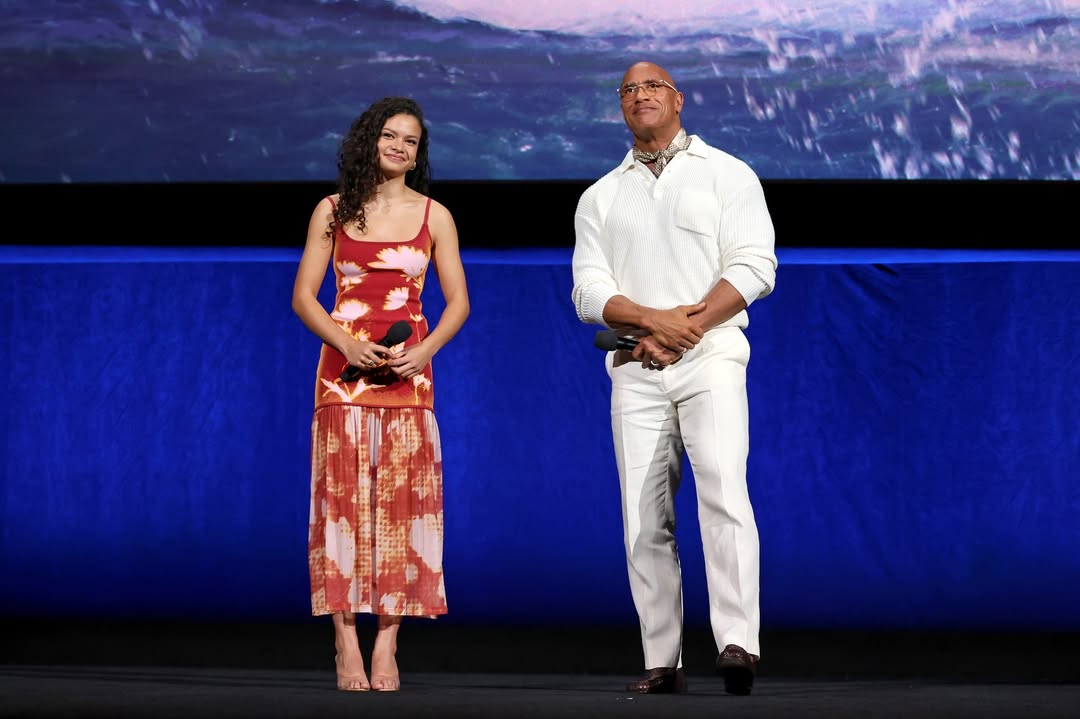 موانا فيلم live action - Moana live action Disney - دواين جونسون ماوي Dwayne Johnson Maui - تريلر Moana الجديد - CinemaCon لاس فيغاس Disney - كاثرين لاغايا Moana - فيلم موانا 2026 - ديزني أفلام جديدة - Moana cast live action - موعد عرض Moana live action
