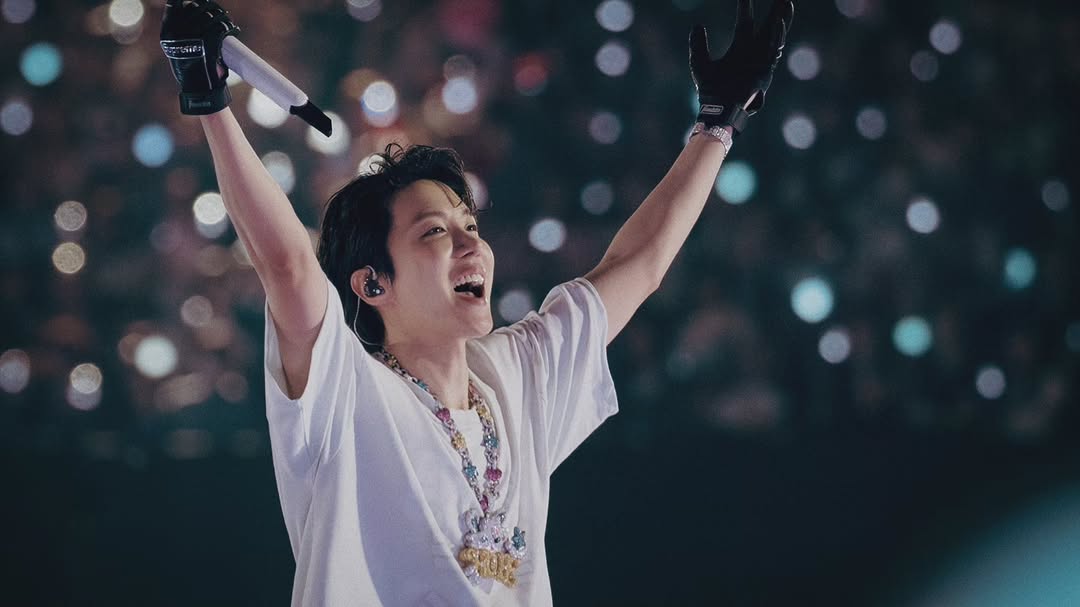 جيهوب BTS - J-Hope BTS - BTS WORLD TOUR ARIRANG - وفاة جدة جيهوب - BTS Tokyo Dome - BTS Japan concert - BTS tour 2026 - جيهوب يبكي - BTS ARMY - BTS Tampa Florida Raymond James Stadium - كيبوب BTS أخبار - J-Hope grandmother death - BTS world tour dates - BTS live Tokyo - BTS members news
