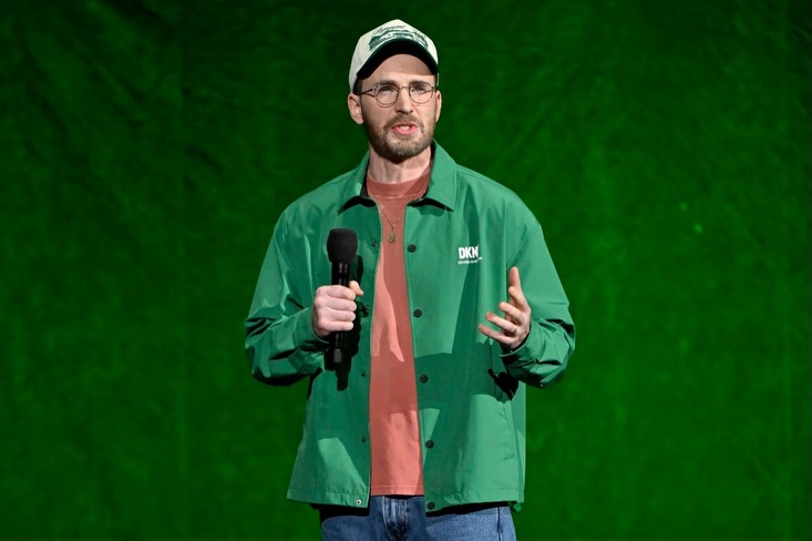 SEO keywords: Avengers Doomsday - روبرت داوني جونيور Doctor Doom - كريس إيفانز Captain America - Marvel Studios - CinemaCon Las Vegas - عودة كابتن أمريكا - Thor vs Doctor Doom - Fantastic Four Marvel - Avengers Endgame sequel - فيلم المنتقمون يوم القيامة - مارفل 2026 - MCU Avengers cast