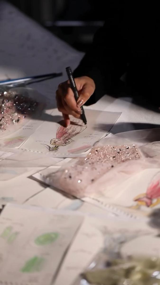 مجموعة خديجة السنيدي خلال أسبوع الأزياء الراقية في باريس