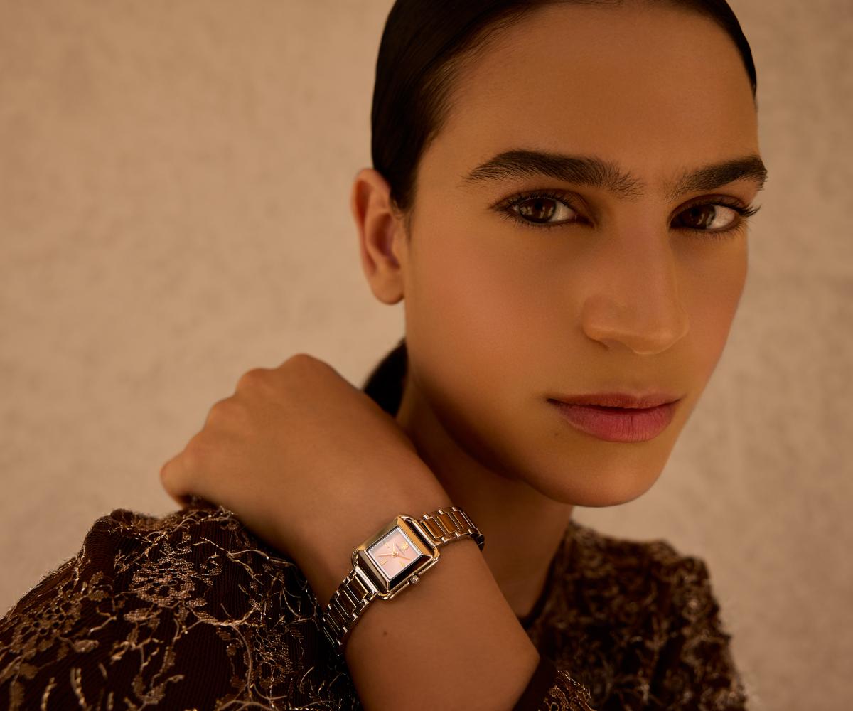 تشكيلة رمضانية حصرية من توري بورش بإلهام عربي أنيق