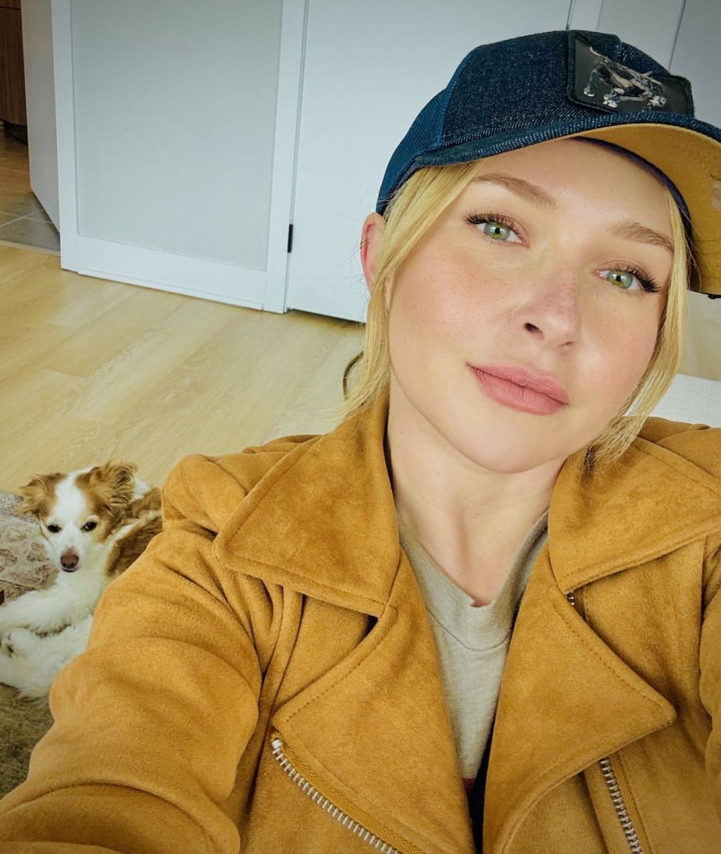 وفاة هايدن بانتير - هايدن بانتير - Hayden Panettiere - والدة هايدن بانتير - ليسلي فوغل - Lesley Vogel - سبب وفاة هايدن بانتير - وفاة نجمة Heroes - هايدن بانتير وفاة - وفاة Hayden Panettiere - شقيق هايدن بانتير - يانسن بانتير - Jansen Panettiere - والدة نجمة Heroes - مذكرات هايدن بانتير - This Is Me A Reckoning - Brian Hickerson - أخبار هوليوود - أخبار المشاهير - وفاة نجمة هوليوود