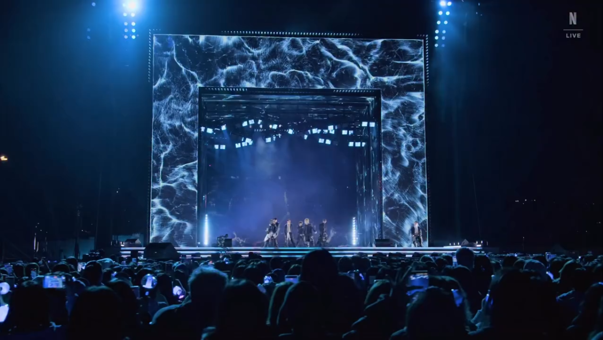 BTS تعود بأكبر حفل بمكان عام في تاريخ كوريا