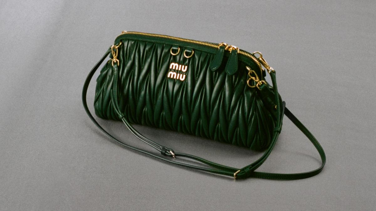 ميو ميو تطلق مجموعة رمضان والعيد بأناقة هادئة