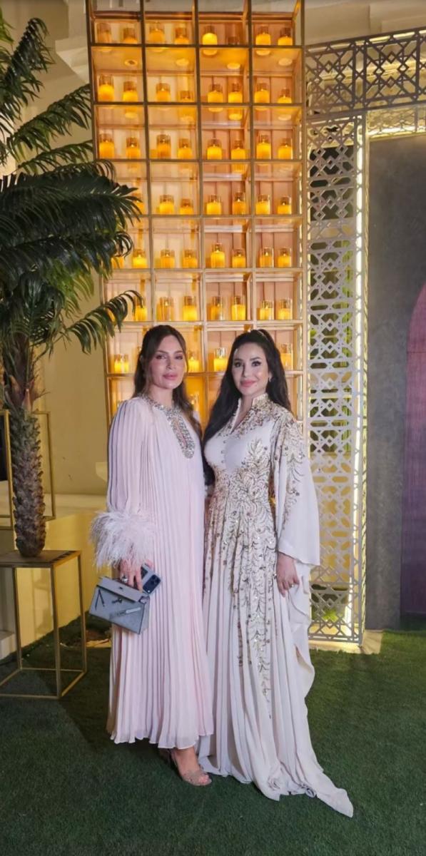 أجواء عائلية في سحور لجين عمران