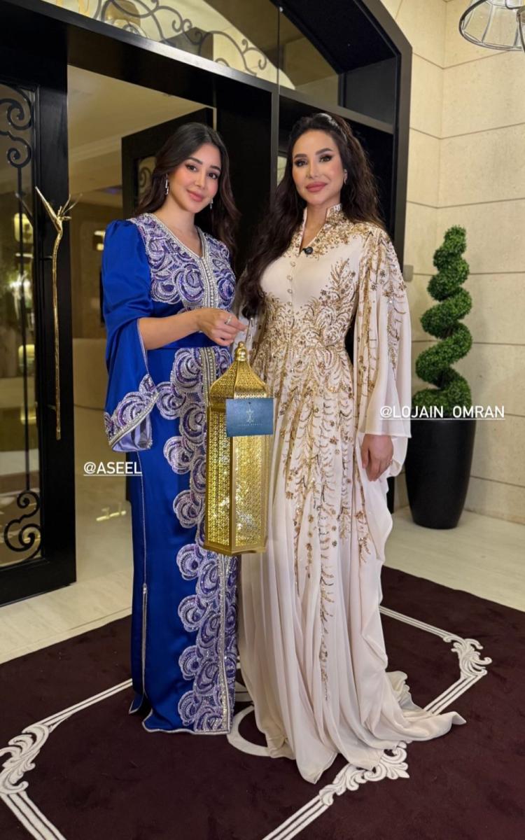 لجين عمران و شقيقتها أسيل عمران