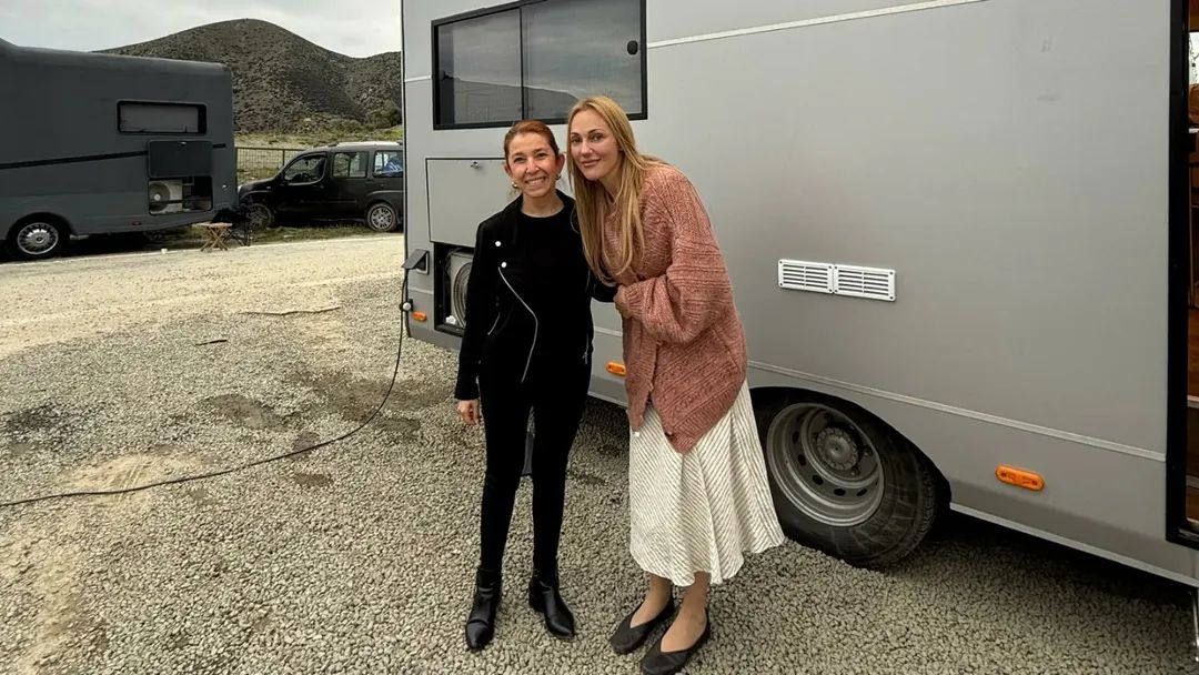 Skip to main content Toolbar items Administration menu User account actions أنشئ Article Basic Information(علامة التبويب النشطة) Categories Media Fashion Body () بدأ رسميًا تصوير فيلم ربيع في امروز Bahar (Spring in Imroz) في جزيرة غوكجه أدا، وسط دعم من بلدية غوكجه أدا التي أكدت خلال بيان لها مع صور جمعت فريق أعضاء البلدية ببطلي الفيلم خالد ارغنتش و مريم أوزرلي أن هذا العمل يحمل أهمية خاصة، ليس فقط بسبب قصته القوية، بل أيضًا لكونه يسلّط الضوء على الثروات الطبيعية والثقافية للجزيرة وينقلها إلى جمهور عالمي. الفيلم يشهد عودة اللقاء بعد 15 عامًا في مشروع واحد يجمع بين خالد ومريم أوزيرلي، في عمل من إخراج وكتابة أوزجان ألبر، ومن إنتاج Sky Film Global، على أن يُعرض في أكثر من 50 دولة حول العالم . وخلال التحضيرات السابقة لانطلاق التصوير، انشغل الممثلون باكتشاف العالم الداخلي لشخصياتهم، فيما أجرى المخرج أوزجان نقاشات موسعة مع فريق العمل حول أجواء الفيلم وأسلوب السرد السينمائي، ما أضفى على التحضيرات طابعًا فنيًا عميقًا ومتكاملًا. IMG_2762 وجرت هذه المرحلة في أجواء ودّية بين جميع أفراد الفريق، ما أظهر مؤشرات مبكرة على قوة الأداء التمثيلي وخصوصية الأسلوب السردي الذي سيقدمه العمل. قصة فيلم ربيع في امروز وتدور أحداث الفيلم في جزيرة إمروز ذات الطبيعة الخلابة والهوية الثقافية المميزة، حيث يروي قصة شخصين من عالمين مختلفين تتقاطع طرقهما داخل الجزيرة. ويركز العمل على فكرة مواجهة الماضي والبحث عن فرصة ثانية، مع طرح سؤال محوري: “هل يمكن أن يعود الحب من جديد؟” إلى جانب إبراز الرحلة الداخلية العميقة للشخصيات. خالد أرغنتش ومريم أوزرلي أيضاً في ET بالعربي تفاصيل تعاون مريم أوزرلي وخالد أرغنتش بفيلم ربيع في امروز وقد أثار الفيلم اهتمامًا واسعًا منذ المراحل الأولى، بفضل طاقمه القوي والأسلوب السينمائي الخاص بالمخرج، ليصبح “İmroz’da Bahar” مرشحًا ليكون من أكثر الأعمال تداولًا هذا العام حتى قبل اكتمال التصوير، بينما يترقب الجمهور أداء خالد أرغنتش ومريم أوزيرلي بشغف كبير. أين سيعرض فيلم ربيع في امروز İmroz’da Bahar حتى الآن، لم يتم الإعلان عن المنصة الرقمية التي ستعرض الفيلم في تركيا، ما يثير فضول الجمهور. ويأمل فريق الإنتاج أن يتم اختيار منصة كبيرة تتيح وصول الفيلم إلى أوسع شريحة من المشاهدين، سواء داخل تركيا أو خارجها، خاصة مع الاهتمام العالمي السابق بالنجمين. تفاعل مع فيديو ET بالعربي للقاء مريم أوزرلي وهازال كايا أيضاً في ET بالعربي تفاعل مع فيديو ET بالعربي للقاء مريم أوزرلي وهازال كايا من المتوقع أن يحقق فيلم "ربيع إمروز" صدى واسعًا بين عشاق الدراما التركية، لا سيما مع العودة القوية للنجمين الرئيسيين. ومن الممكن أن يفتح الفيلم آفاقًا جديدة للتعاون بين النجمين في أعمال مستقبلية، نظرًا للنجاح المتوقع والأصداء الإيجابية من الجمهور والنقاد. عنصر الصورة. اضغط على Enter للكتابة بعد ذلك أو اضغط على Shift + Enter للكتابة قبل الأداة AI Writer: Idle About text formats Schedule Date Date الوقت This field is used for (Scheduled Publishing) only, and it only works with To Be Published Later state Real-time SEO for drupal Focus keyword Pick the main keyword or keyphrase that this post/page is about. SEO: na Snippet editor Snippet preview انطلاق تصوير فيلم ربيع في امروز في غوكجه أدا بدعم البلدية | ET بالعربي https://etbilarabi.com example-post/ Please provide a meta description by editing the snippet below. Content analysis Bad SEO score The text contains 0 words. This is far too low and should be increased. Bad SEO score No meta description has been specified, search engines will display copy from the page instead. Bad SEO score The focus keyword doesn't appear in the first paragraph of the copy. Make sure the topic is clear immediately. Bad SEO score The copy scores 0 in the Flesch Reading Ease test, which is considered very difficult to read. Try to make shorter sentences, using less difficult words to improve readability. Ok SEO score The page title contains the focus keyword, but it does not appear at the beginning; try and move it to the beginning. Ok SEO score The page title contains 70 characters, which is more than the viewable limit of 65 characters; some words will not be visible to users in your listing. AI Automator Status AI summary About text formats لا يسمح بوسوم HTML. Save as Last saved Not saved yet Author AliH رسالة سجل المراجعة Briefly describe the changes you have made. Meta tags URL aliasAutomatic alias معلومات التاليفAuthored on 2026-04-15 Entityqueues settings Added one media item. نجوم تركيا (21669) Powered by