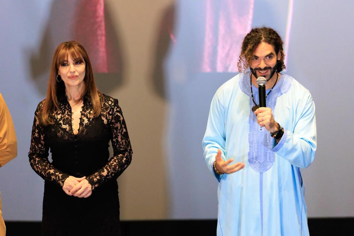 عادل العربي وبلال فلاح يحتفلان بالفيلم في بلدهما الأم