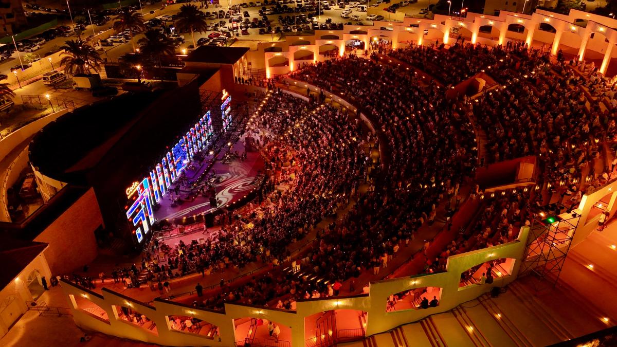 مهرجان المسرح الروماني، المسرح الروماني 2026، الساحل الشمالي، حسام حسني Hossam Hosny، هشام عباس Hisham Abbas، حميد الشاعري Hamid El Shaeri، محمد فؤاد Mohamed Fouad، الشامي Al Shami، محمد فضل شاكر Mohammad Fadl Shaker، تامر عاشور Tamer Ashour، رضا البحراوي Reda El Bahrawy، رحمة محسن Rahma Mohsen، أحمد شيبة Ahmed Sheba، نوال الزغبي Nawal El Zoghbi، وائل جسار Wael Jassar، رامي عياش Ramy Ayach، روبي Ruby، رامي صبري Ramy Sabry، حفلات الساحل الشمالي، حفلات مصر 2026.
