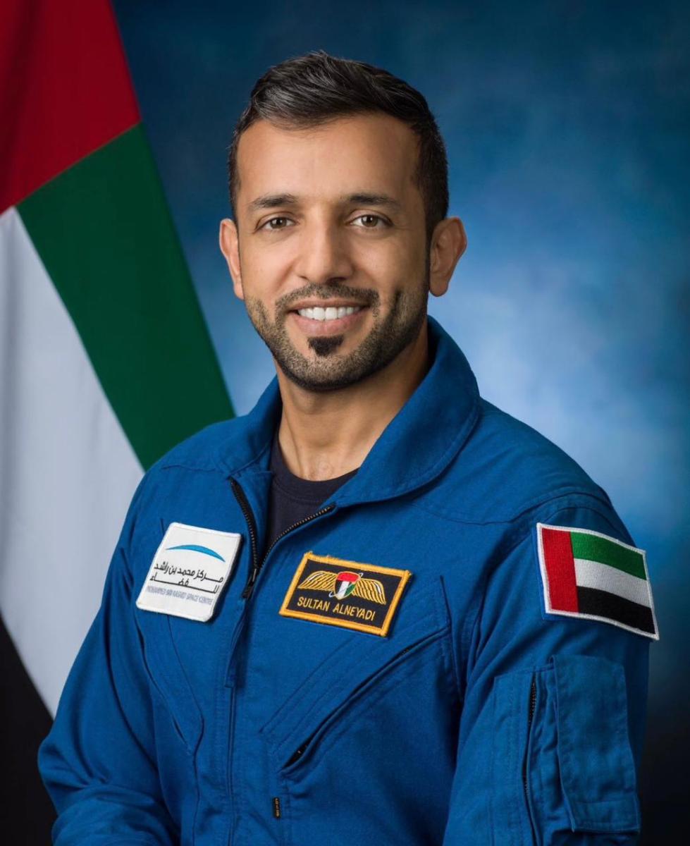 رائد الفضاء الإماراتي سلطان النيادي - تويتر