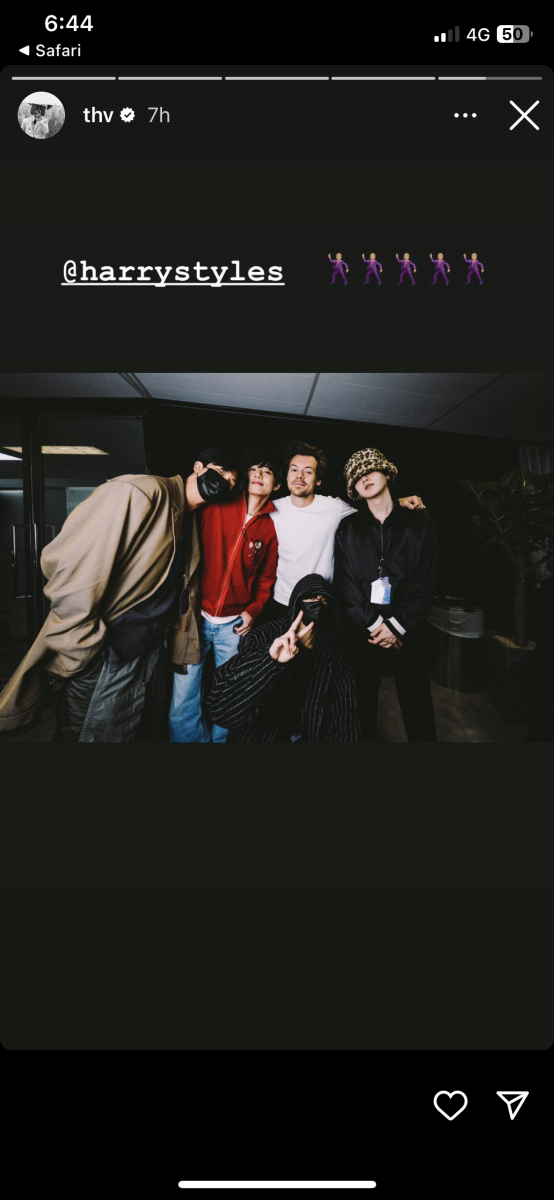 هاري ستايلز مع فرقة بي تي إس - إنستغرام 