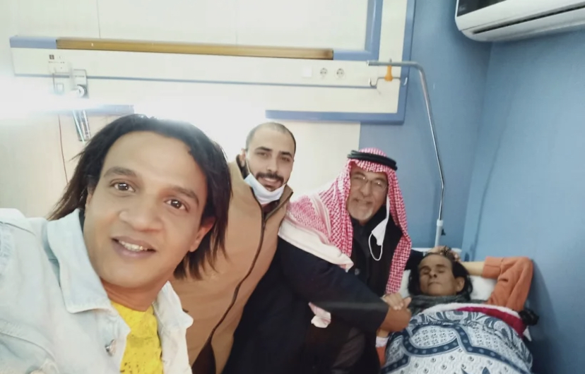 صور سابقة مع علي حميدة من المستشفى 