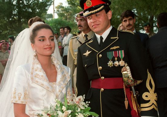 صورة من زفاف الملك عبدالله الثاني والملكة رانيا - غوغل