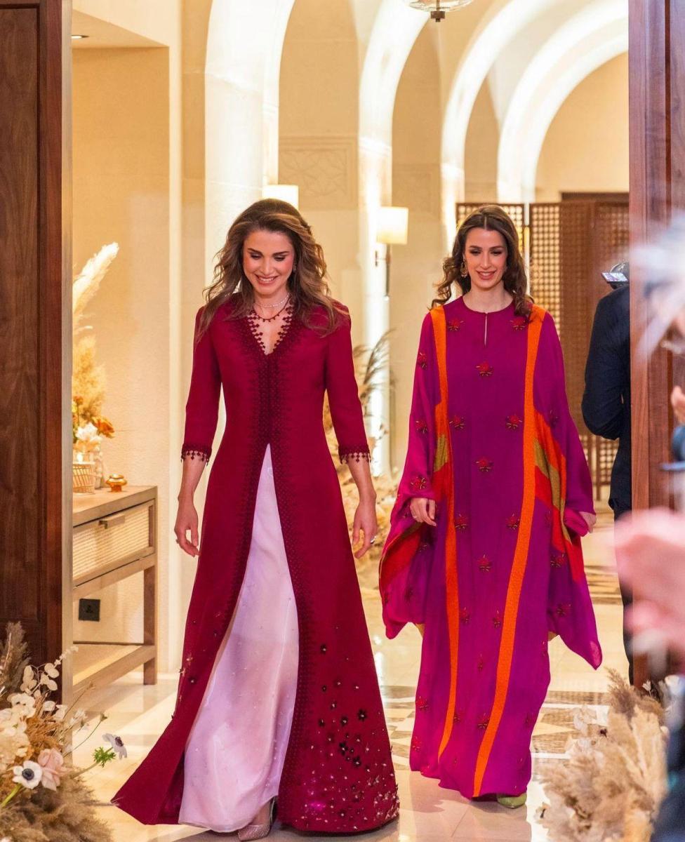 الملكة رانيا و الآنسة رجوة ال سيف
