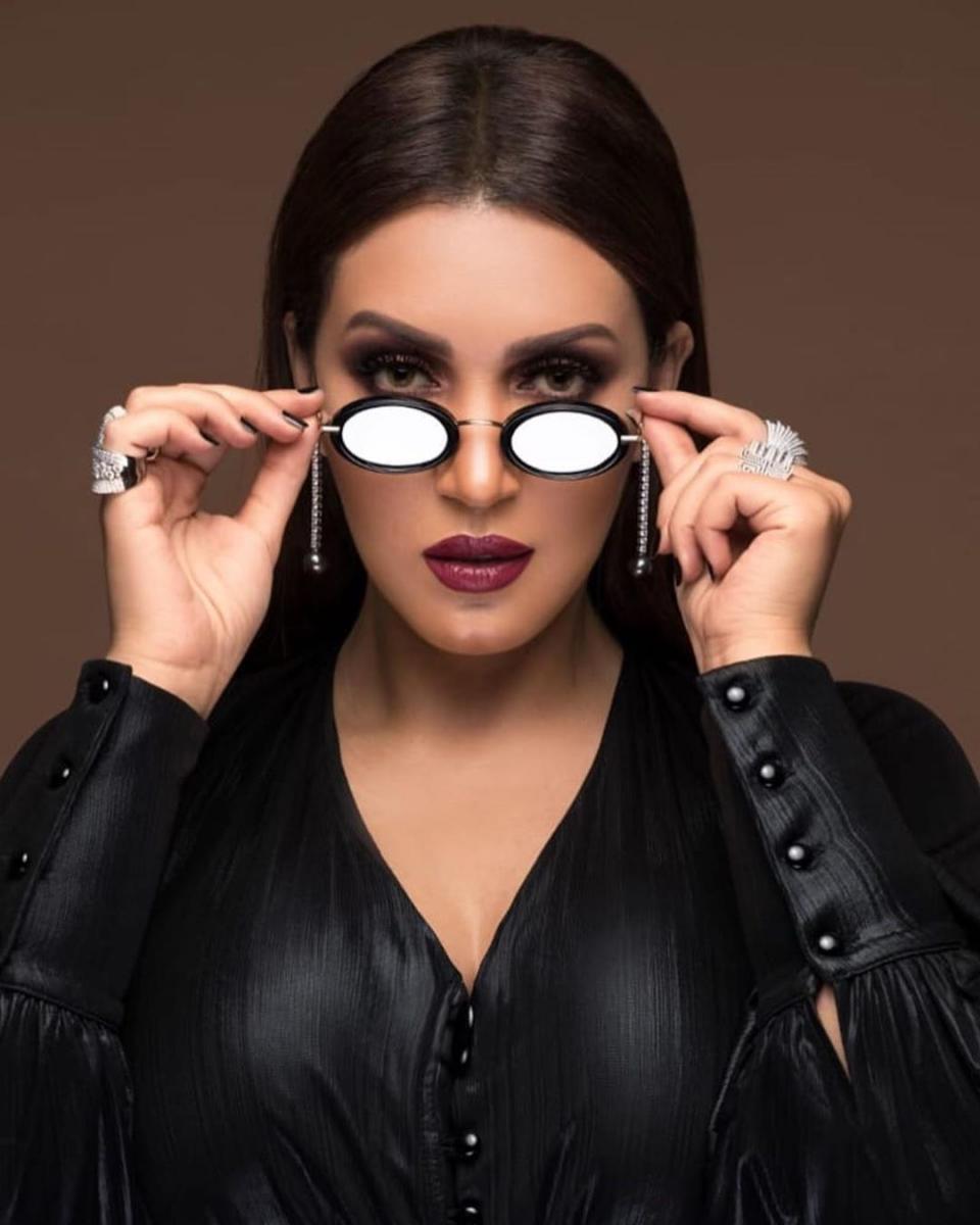 أسماء لمنور