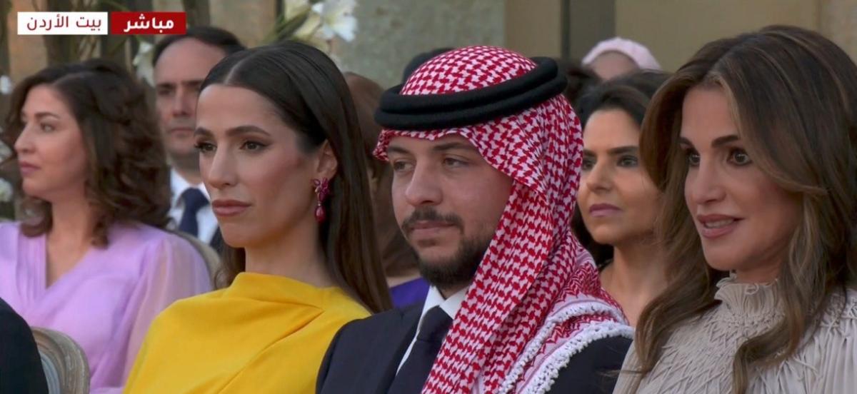 العائلة الملكية الأردنية تحتفل بـ عقد قران الأميرة إيمان 