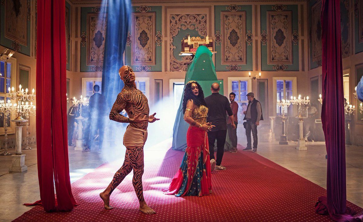 هند صبري في الفيل الأزرق. الصورة من @HendSabry 