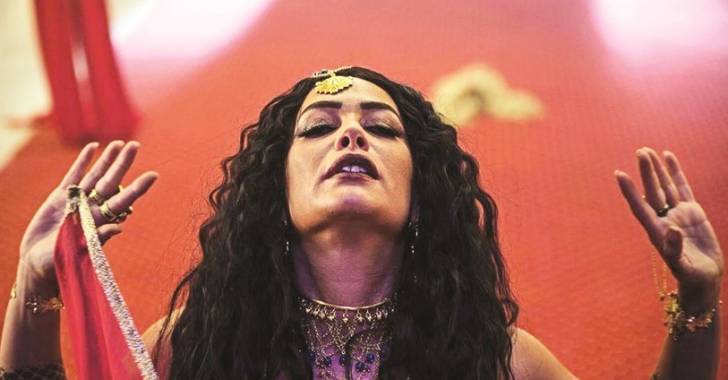 هند صبري في الفيل الأزرق. الصورة من @HendSabry 