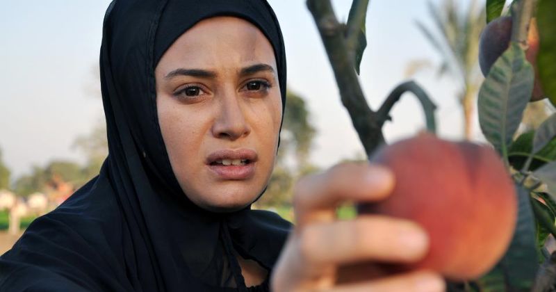 هند صيري في فيلم أسماء. الصور من www.hendsabry.com 