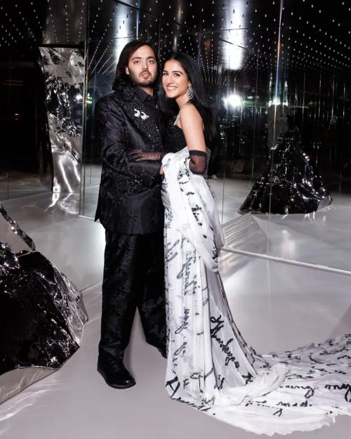 تستمر احتفالات ما قبل زفاف أنانت أمباني وراديكا ميرشانت برحلة بحرية متعددة الأيام في البحر الأبيض المتوسط