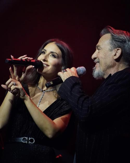 هبة طوحي من حفلها بفرنسا