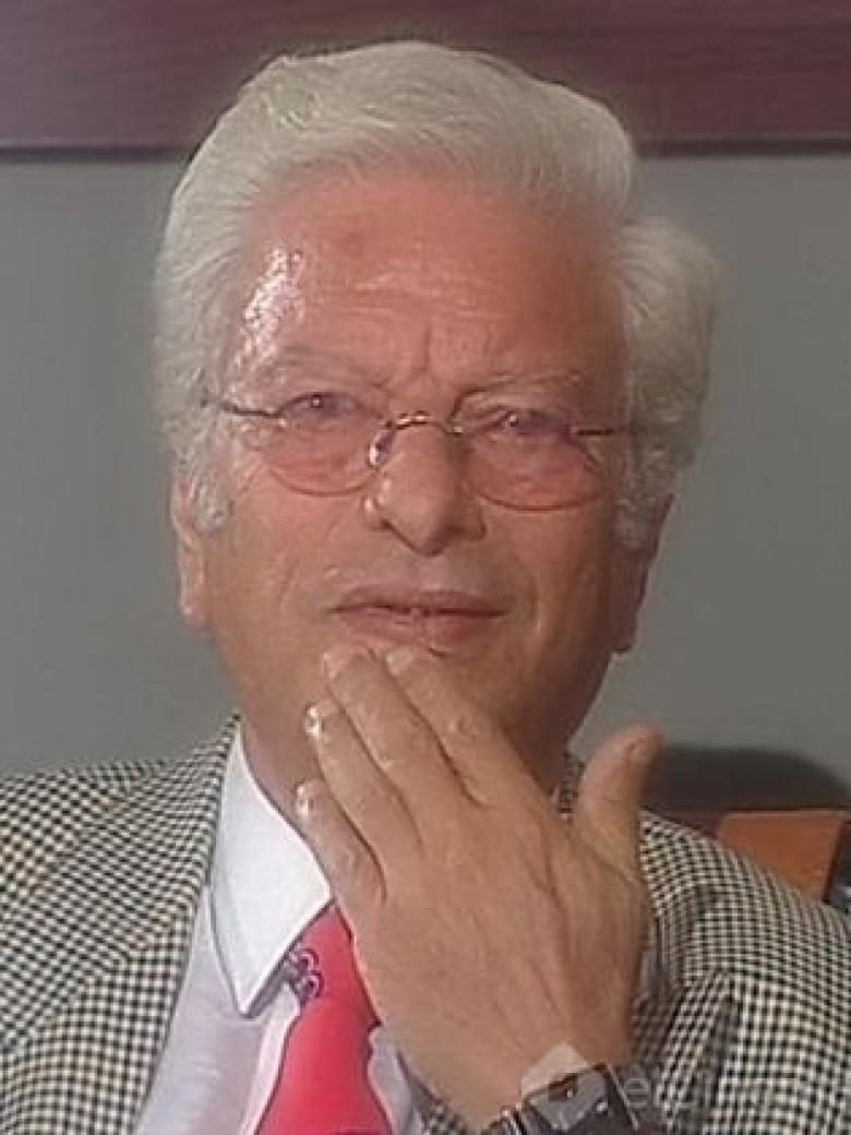 وفاة عادل أمين عن عمر يناهز 83 عام بعد صراع مع المرض