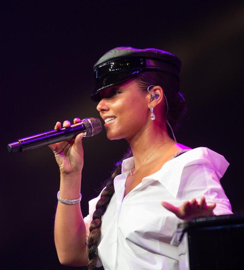 Alicia Keys in Dubai 