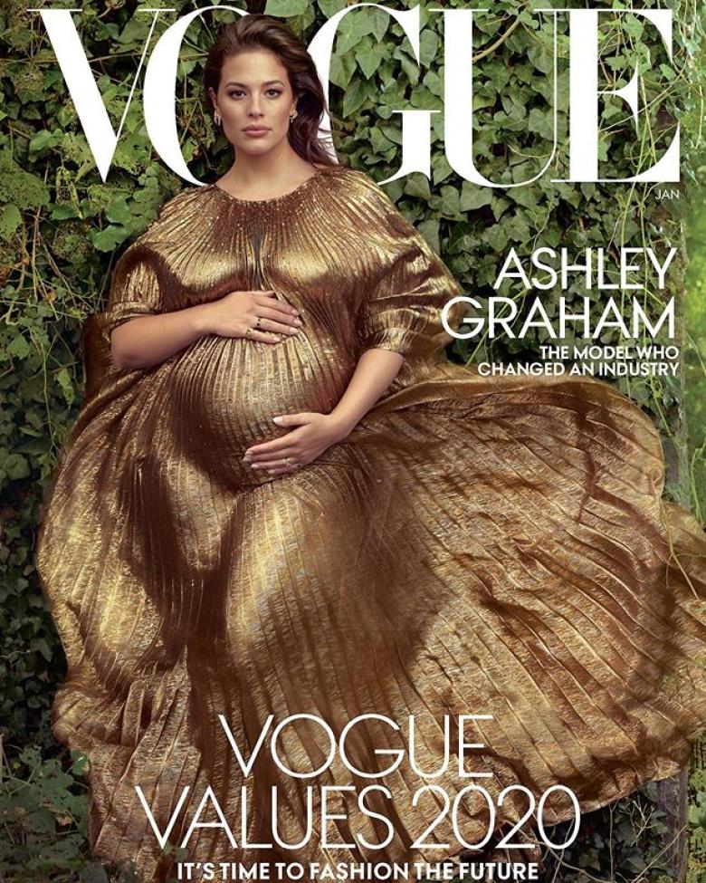  Ashley Graham على غلاف مجلة Vogue للمرة الاولى 