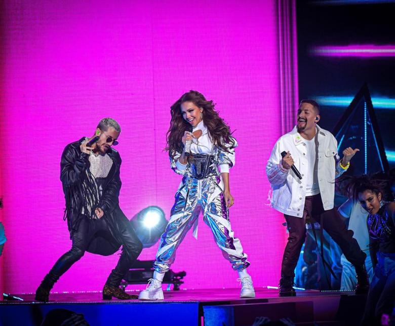 تالي في حفل premio lo nuestro - إنستغرام @premiolonuestro