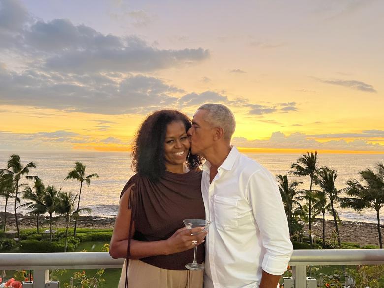 باراك أوباما وزوجته ميشيل - تويتر @BarackObama