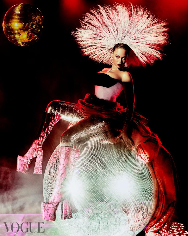 بيونسيه - صورة من حساب British Vogue على تويتر