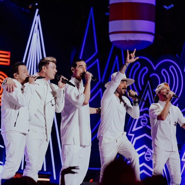 فرقة Backstreet Boys في حفل Z100 - انستقرام @backstreetboys