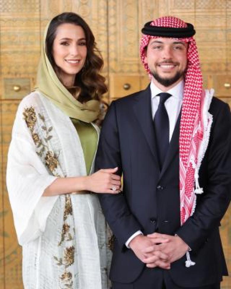 الأمير الحسين بن عبد الله الثاني والآنسة رجوة خالد السيف - صورة من تويتر