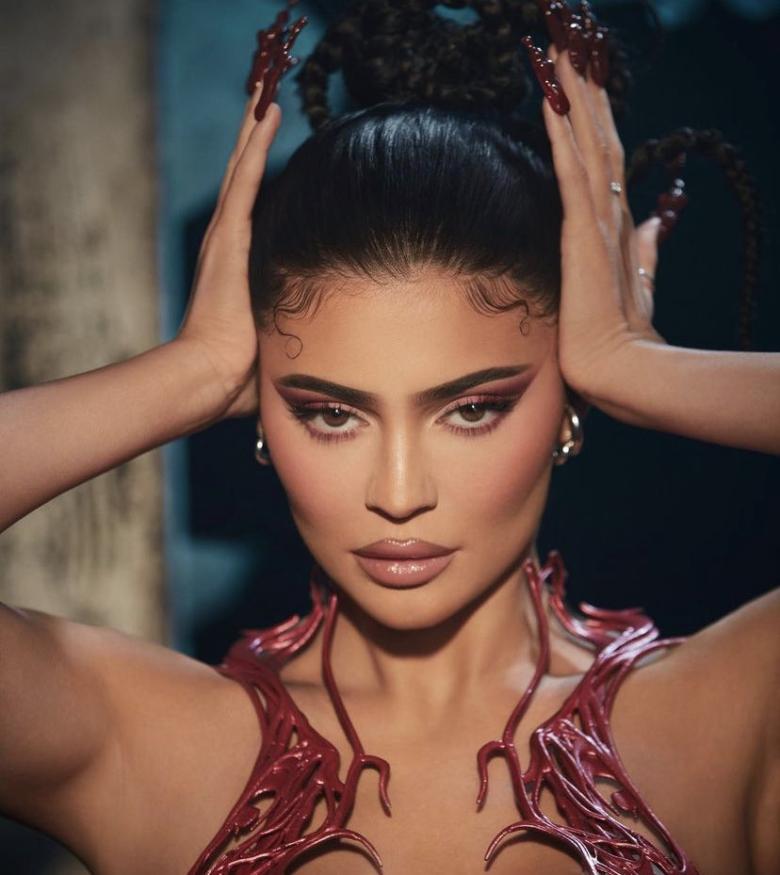 كايلي جينر - تويتر