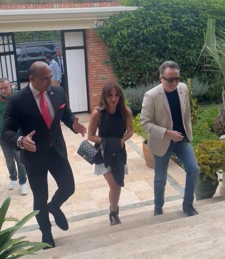 مروان خوري وزوجته بضيافة السفير اللبناني في المغرب زياد عطاالله
