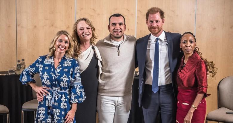  الأمير هاري Prince Harry - الدكتورة صوفي تشاندوكا Dr. Sophie Chandauka - منظمة Sentebale - مصدر من انستغرام