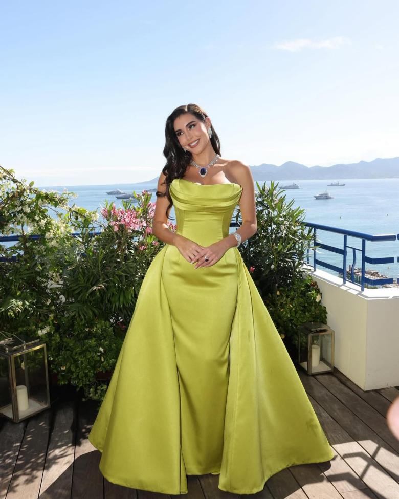 ياسمين صبري في مهرجان كان 2025: فستان Lime Green بتوقيع جان بيار خوري